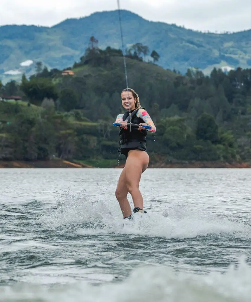deportes acuaticos en guatape